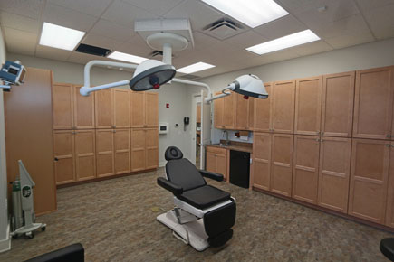 Florida Architect Urgent Care Procedure Room